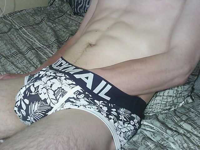 Live sex webcam photo for Dilan896 #275788740