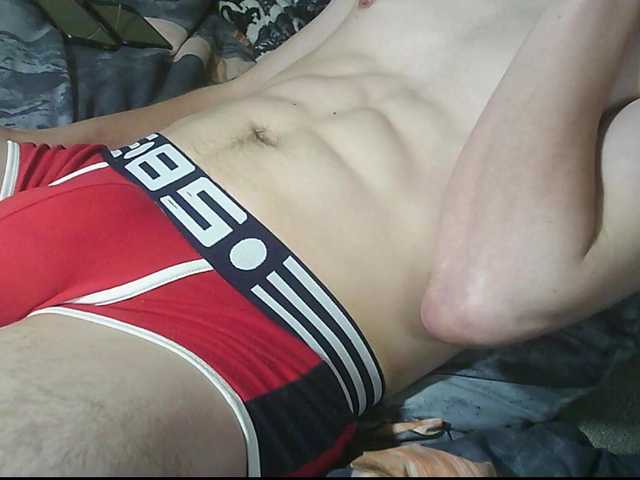 Live sex webcam photo for Dilan896 #276096290