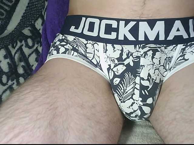 Live sex webcam photo for Dilan896 #276193727