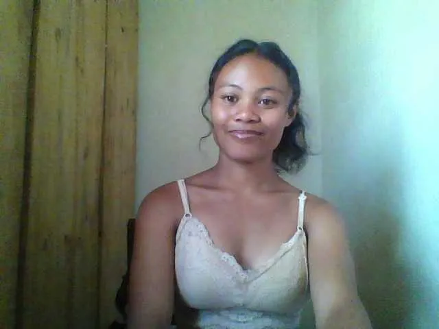 Live sex webcam photo for Dilliannah #290131155