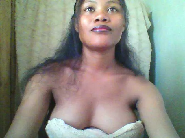 Live sex webcam photo for Dilliannah #290659994