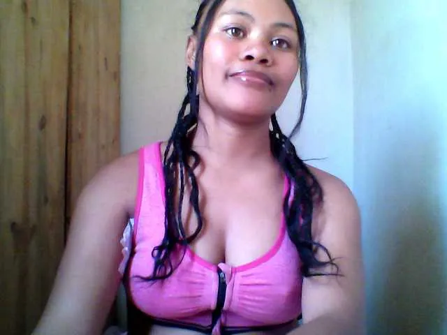 Live sex webcam photo for Dilliannah #291576113