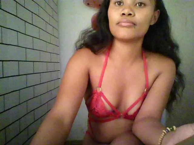Live sex webcam photo for Dilliannah #293942881
