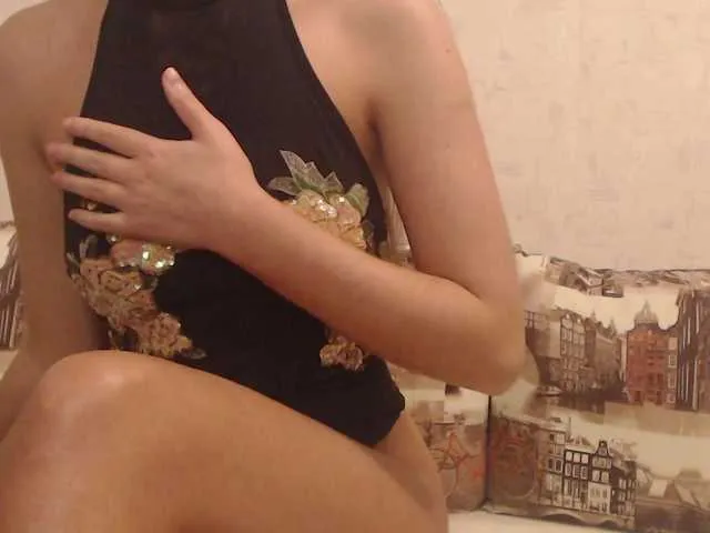 Live sex webcam photo for Dilllx #271788143