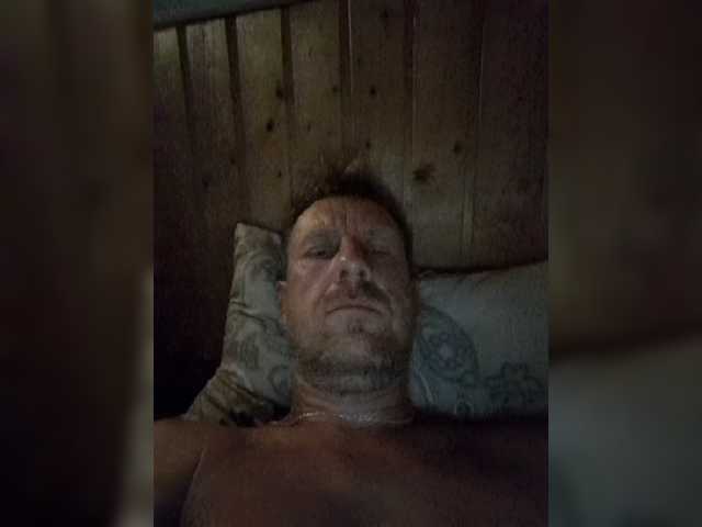 Live sex webcam photo for Dim8834441 #275934711