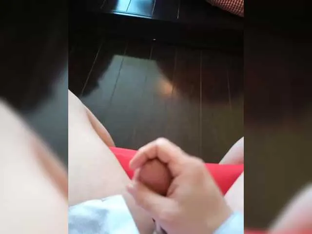 Live sex webcam photo for DimaDima12345 #290874902