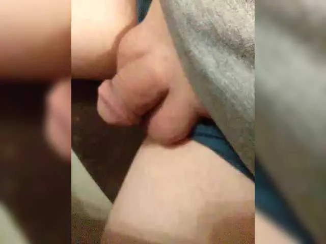 Live sex webcam photo for DimaDima12345 #291021569