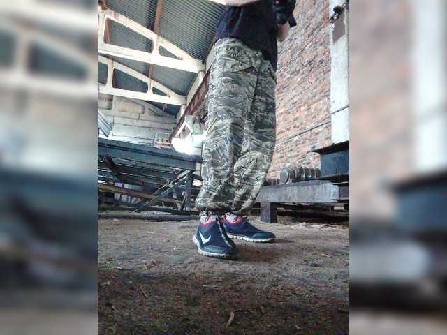 Live sex webcam photo for Diman221522 #274051932