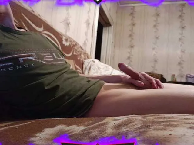 Live sex webcam photo for Dimasi9 #277584195