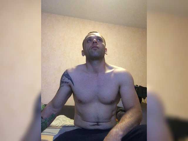 Live sex webcam photo for Dimass181988 #274016475