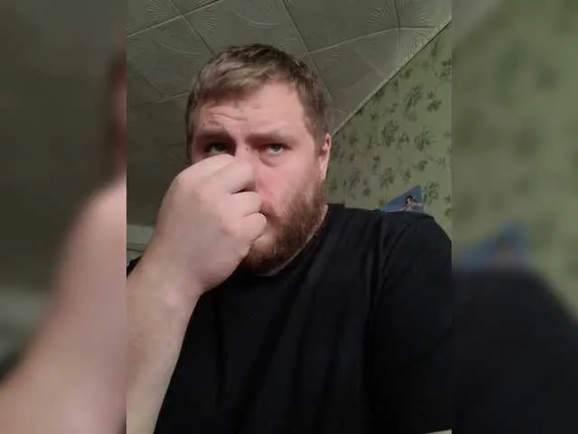 Live sex webcam photo for Dimon2064 #292067247