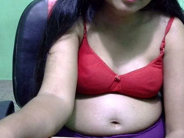 Live sex webcam photo for Dimple9631 #277131177