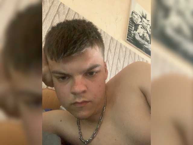 Live sex webcam photo for Dims211-1 #278145674