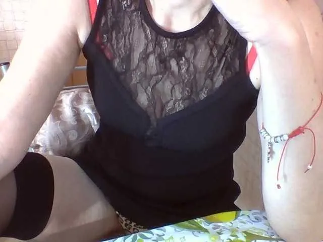 Live sex webcam photo for Dina7771 #293086373