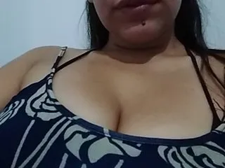 Live sex webcam photo for Dionehot21 #220443491