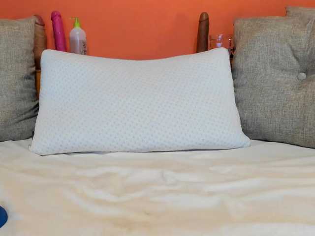 Live sex webcam photo for Dirty-Bya #287983335