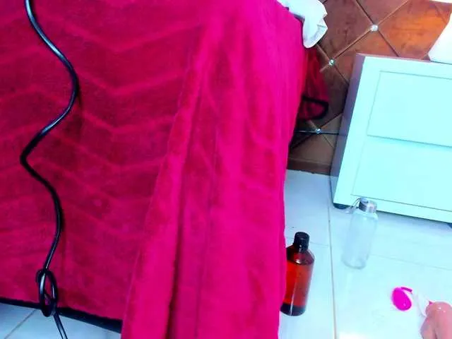 Live sex webcam photo for Dirty-Sandy #290945810