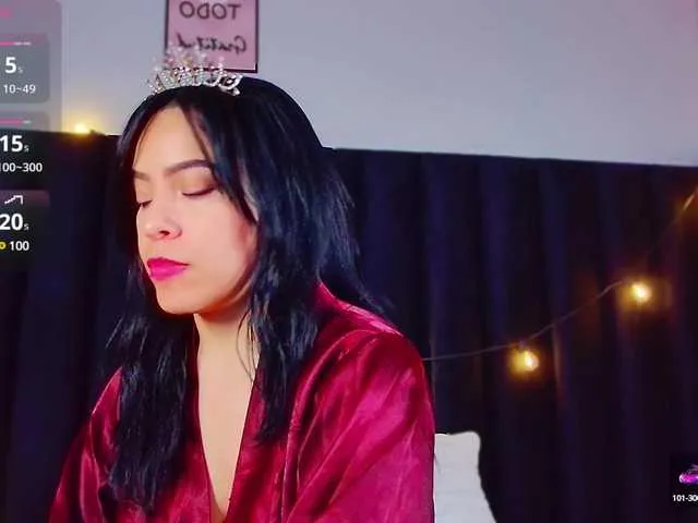 Live sex webcam photo for DirtyLittleSlut #290907376