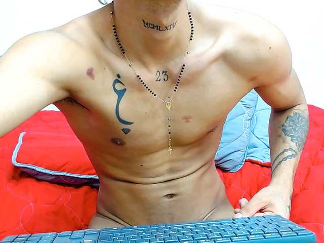 Live sex webcam photo for DirtyxLoverss #278208418