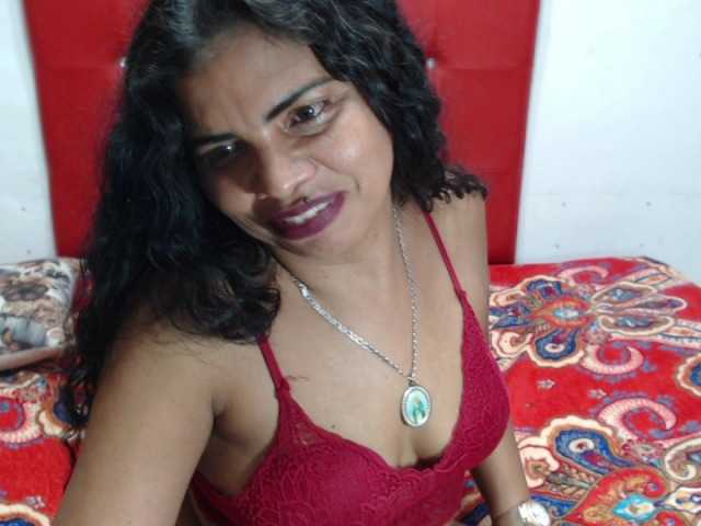 Live sex webcam photo for Dishah #272838265