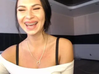 Live sex webcam photo for Diva96 #123123045