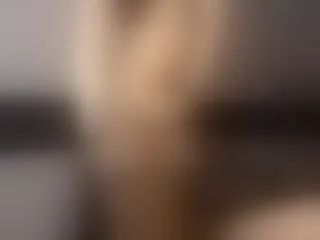 Live sex webcam photo for Diva96 #131983136
