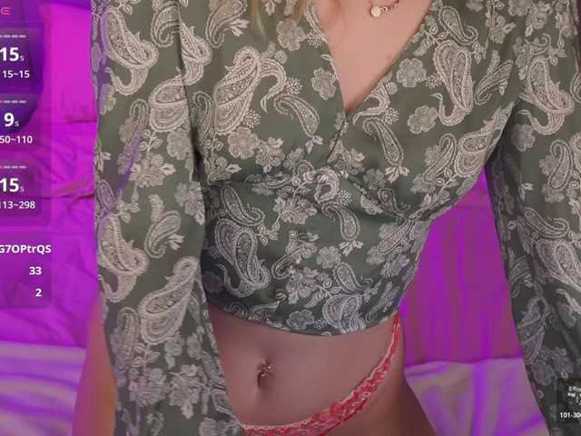 Live sex webcam photo for DivineJass #292111656