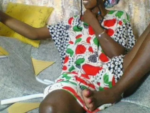 Live sex webcam photo for Dizzydose1 #275630145