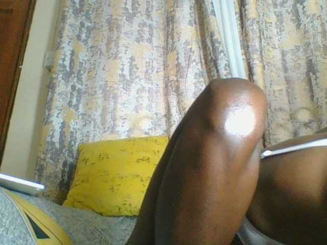 Live sex webcam photo for Dizzydose1 #275631982