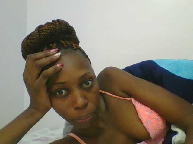 Live sex webcam photo for Dizzydose1 #276003817