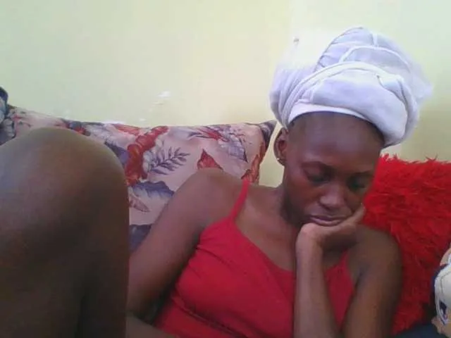 Live sex webcam photo for Dizzydose1 #284151877