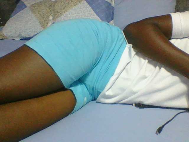 Live sex webcam photo for Dizzydose1 #290375738