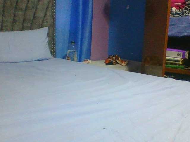 Live sex webcam photo for Dizzydose1 #290394582