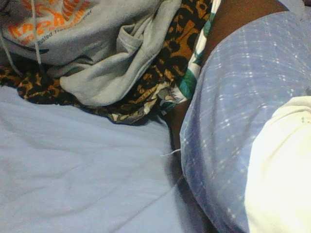 Live sex webcam photo for Dizzydose1 #290398715