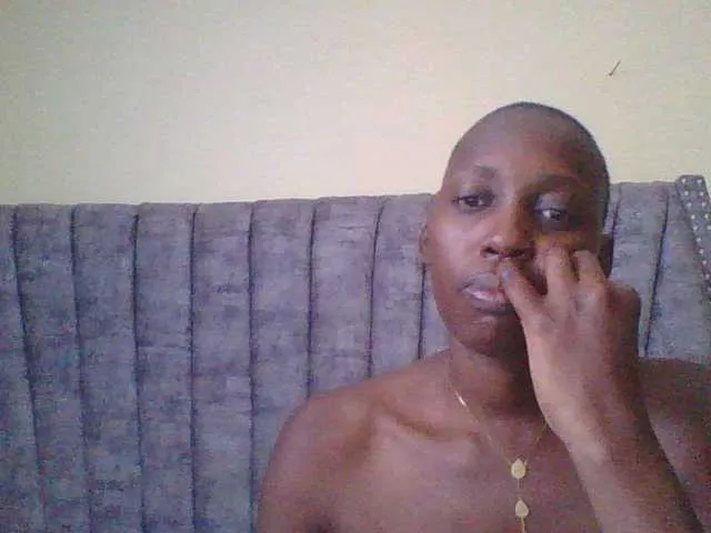 Live sex webcam photo for Dizzydose1 #290541563