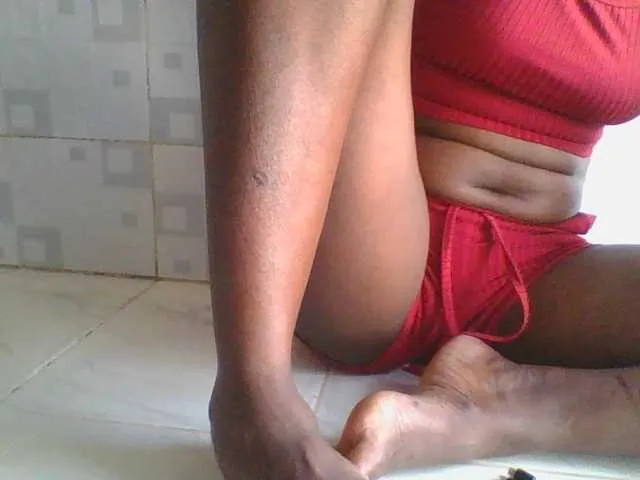 Live sex webcam photo for Dizzydose1 #290560194