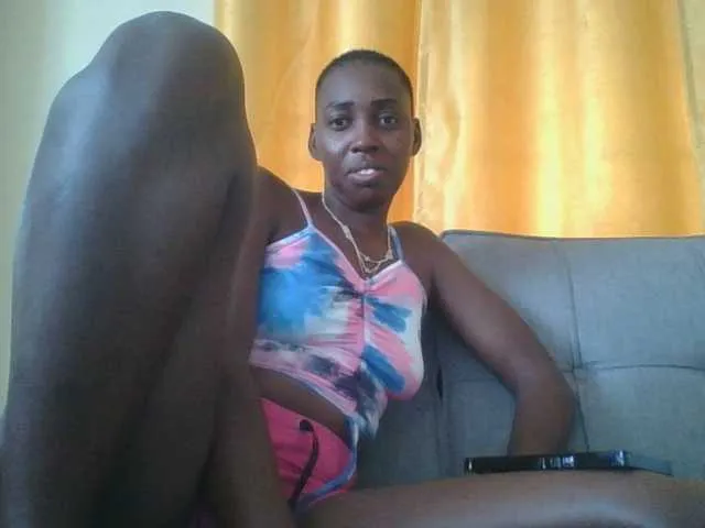 Live sex webcam photo for Dizzydose1 #290977072