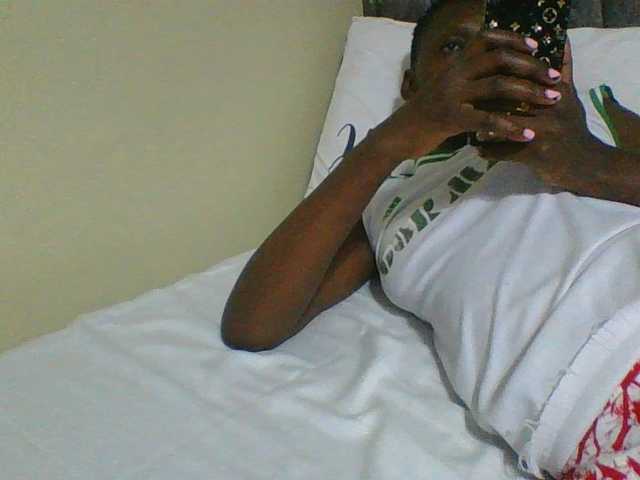 Live sex webcam photo for Dizzydose1 #291214180