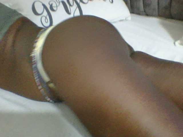 Live sex webcam photo for Dizzydose1 #291444502