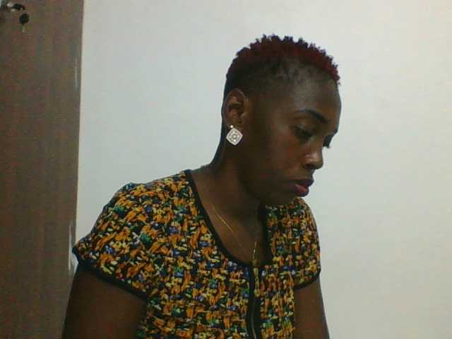 Live sex webcam photo for Dizzydose1 #291656673