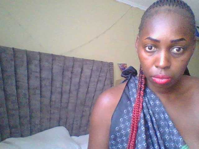 Live sex webcam photo for Dizzydose1 #292253789