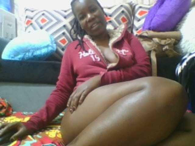 Live sex webcam photo for Dizzylaughter #275751095