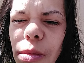 Live sex webcam photo for Djeni93 #224920558