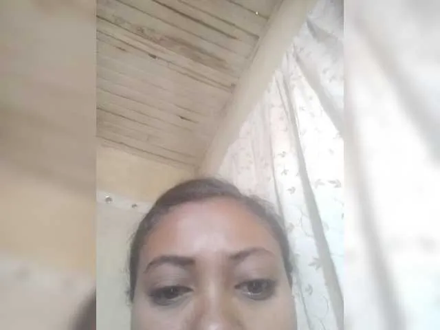 Live sex webcam photo for Djinasexy #276310020