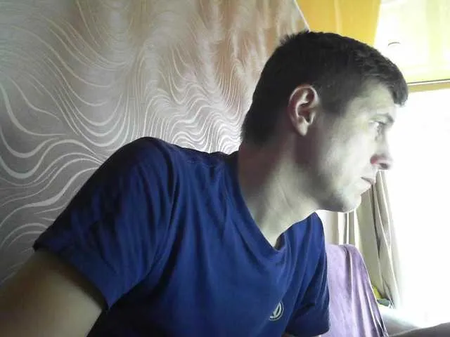 Live sex webcam photo for Djpilot #277770058