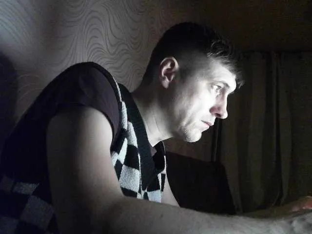 Live sex webcam photo for Djpilot #277799444