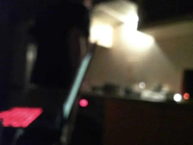 Live sex webcam photo for Djpilot #277998881