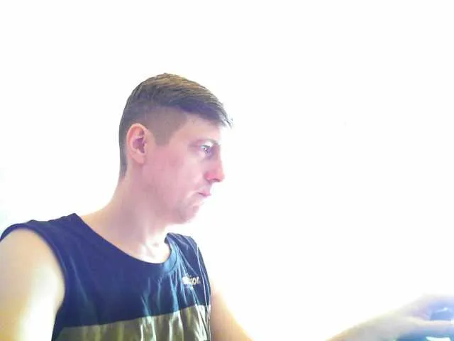 Live sex webcam photo for Djpilot #290845159