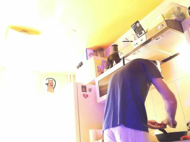 Live sex webcam photo for Djpilot #291782307