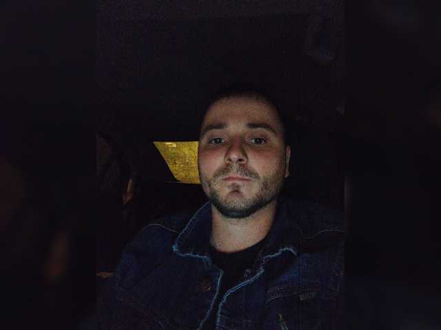 Live sex webcam photo for Dmitri311 #276412143